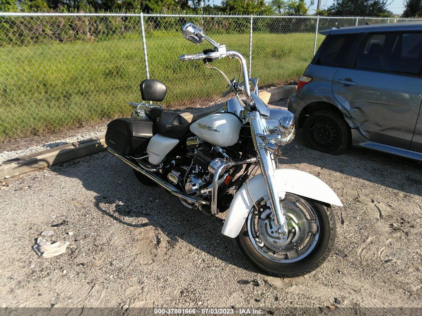 2005 HARLEY-DAVIDSON FLHRS ROAD KING - 1HD1FXV195Y707X00