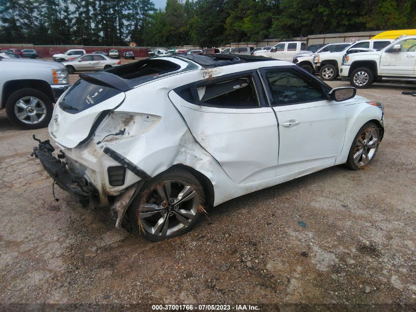 2017 HYUNDAI VELOSTER VALUE EDITION - KMHTC6AD8HU324032