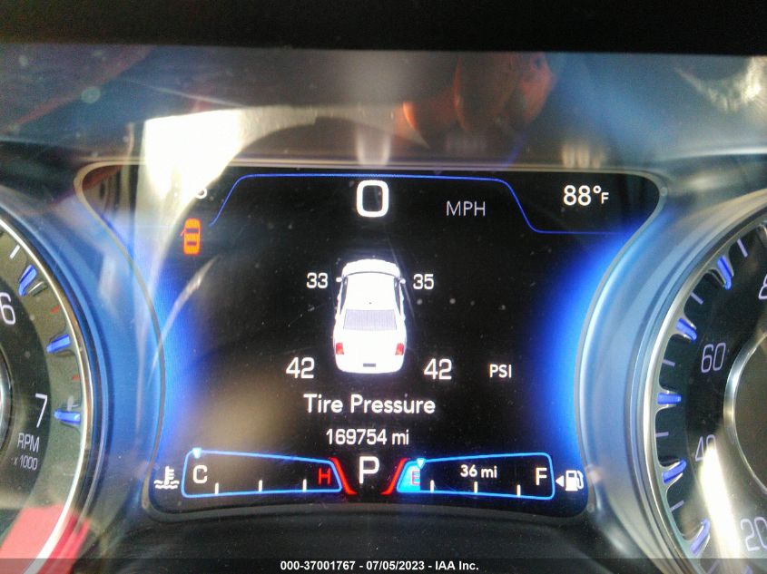 2015 CHRYSLER 300 LIMITED - 2C3CCAAG0FH746706