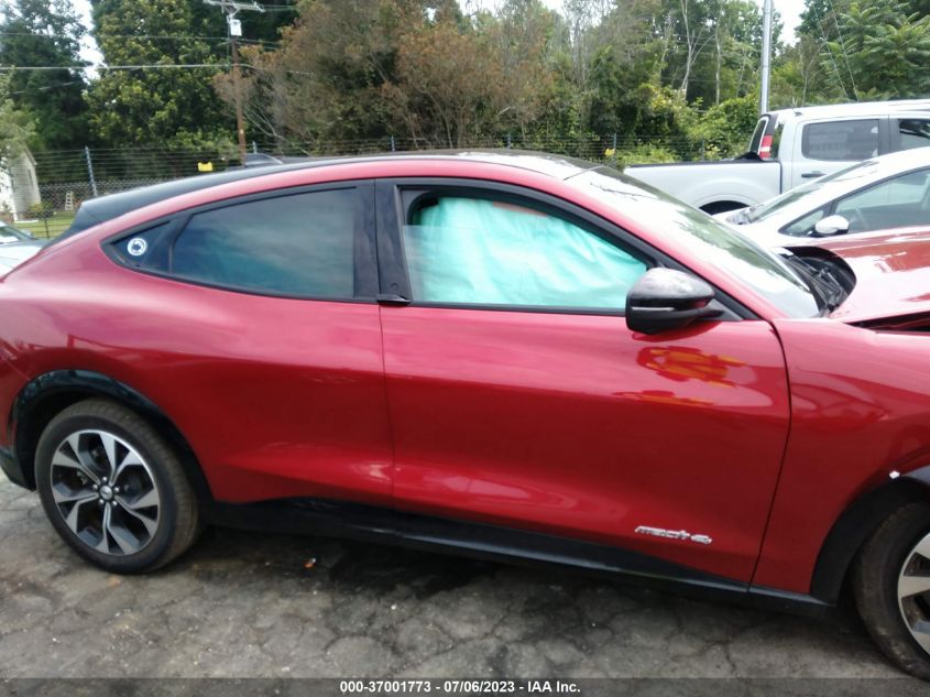 2022 FORD MUSTANG MACH-E PREMIUM - 3FMTK3SS7NMA25193