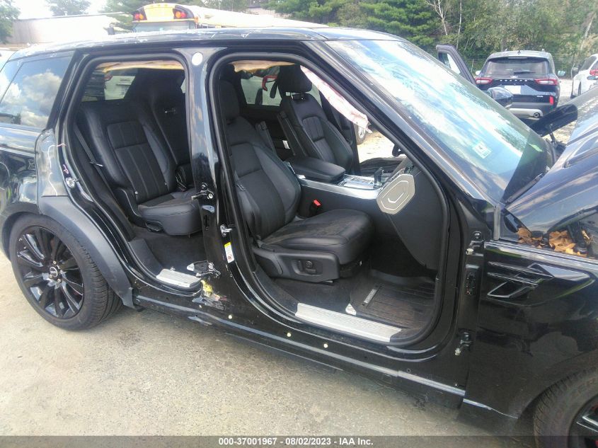 2020 LAND ROVER RANGE ROVER SPORT HSE DYNAMIC - SALWR2SEXLA877431