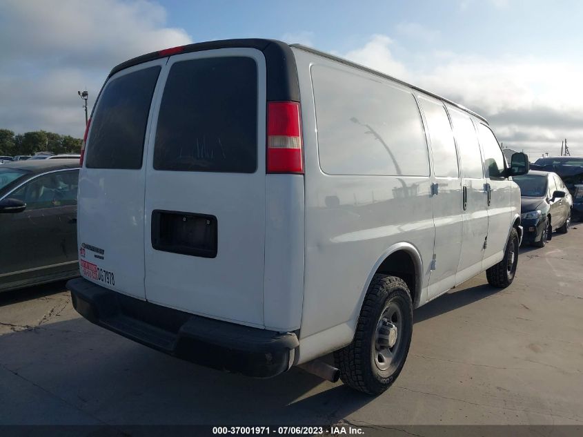 2013 CHEVROLET EXPRESS CARGO VAN - 1GCWGFCAXD1163994
