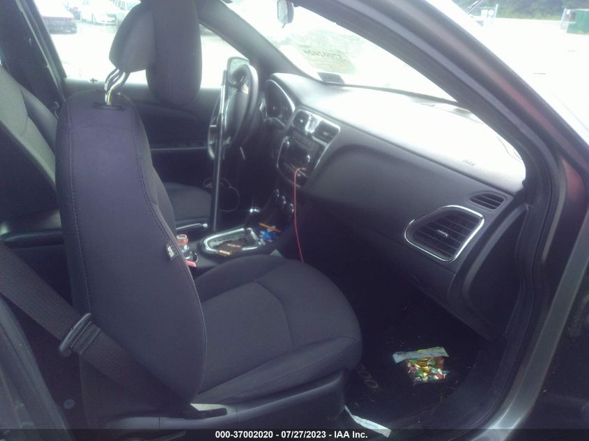 2013 CHRYSLER 200 LX - 1C3CCBAB2DN620829