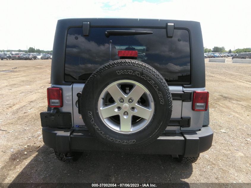 2015 JEEP WRANGLER UNLIMITED SPORT - 1C4BJWDG9FL588830