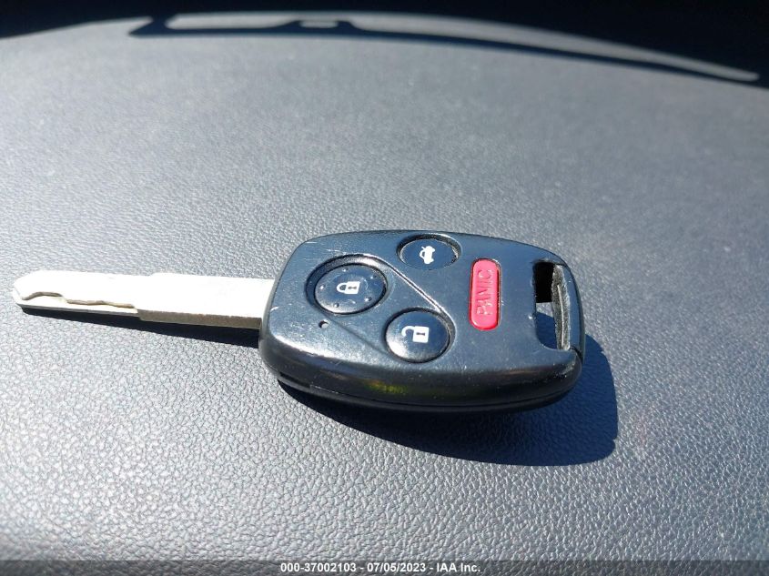 2013 HONDA CIVIC SDN LX - 19XFB2F59DE227929