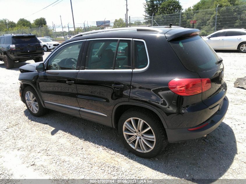 2016 VOLKSWAGEN TIGUAN SE - WVGBV7AX5GW586759