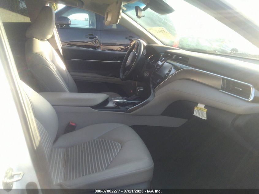 2018 TOYOTA CAMRY LE/SE/XLE/L - 4T1B11HK1JU639236