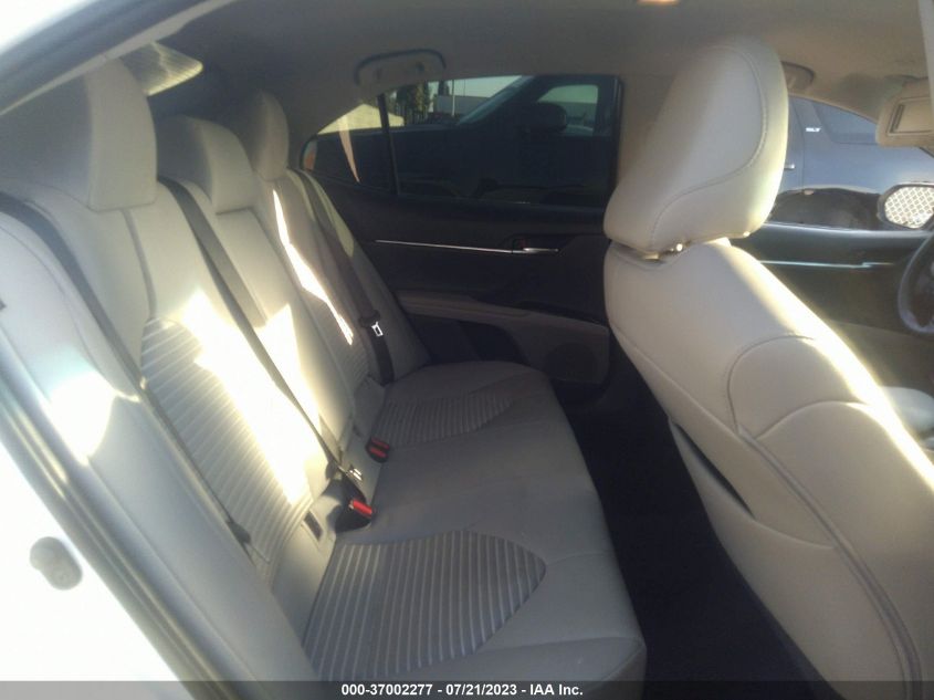 2018 TOYOTA CAMRY LE/SE/XLE/L - 4T1B11HK1JU639236