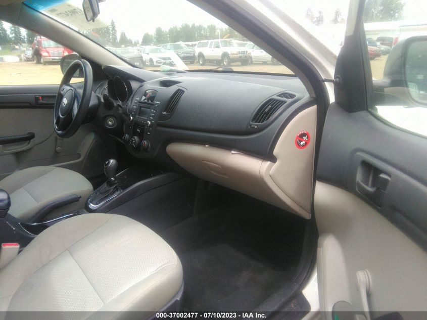 2013 KIA FORTE LX - KNAFT4A28D5721035