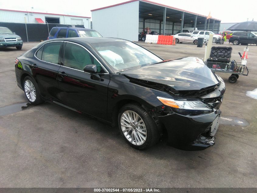 2020 TOYOTA CAMRY XLE - 4T1F11AK4LU393510