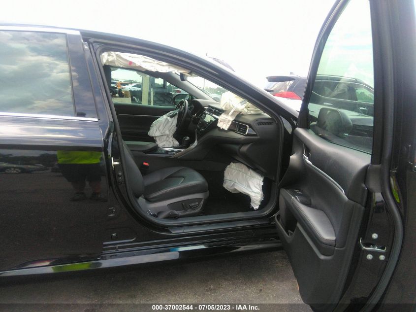 2020 TOYOTA CAMRY XLE - 4T1F11AK4LU393510
