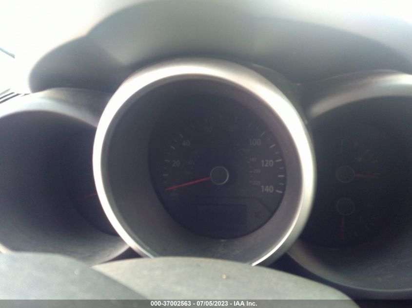 2013 KIA SOUL + - KNDJT2A63D7547187