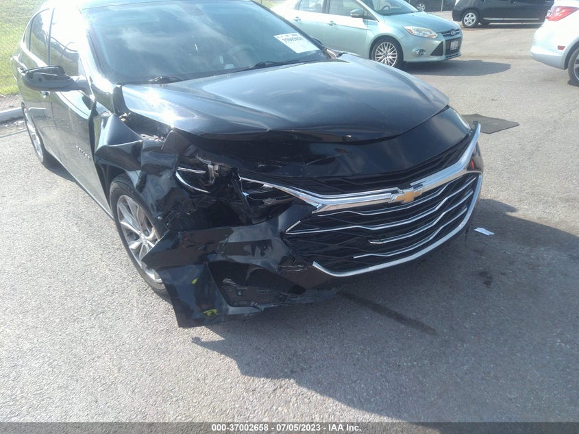VIN 1G1ZD5ST5KF138593 2019 CHEVROLET MALIBU LT