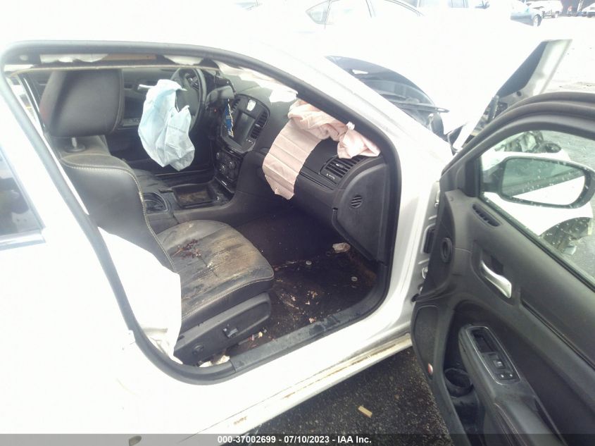 2015 CHRYSLER 300 300S - 2C3CCABG0FH848909