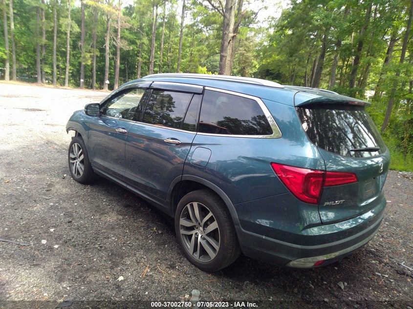 VIN 5FNYF5H95HB003202 2017 HONDA PILOT TOURING