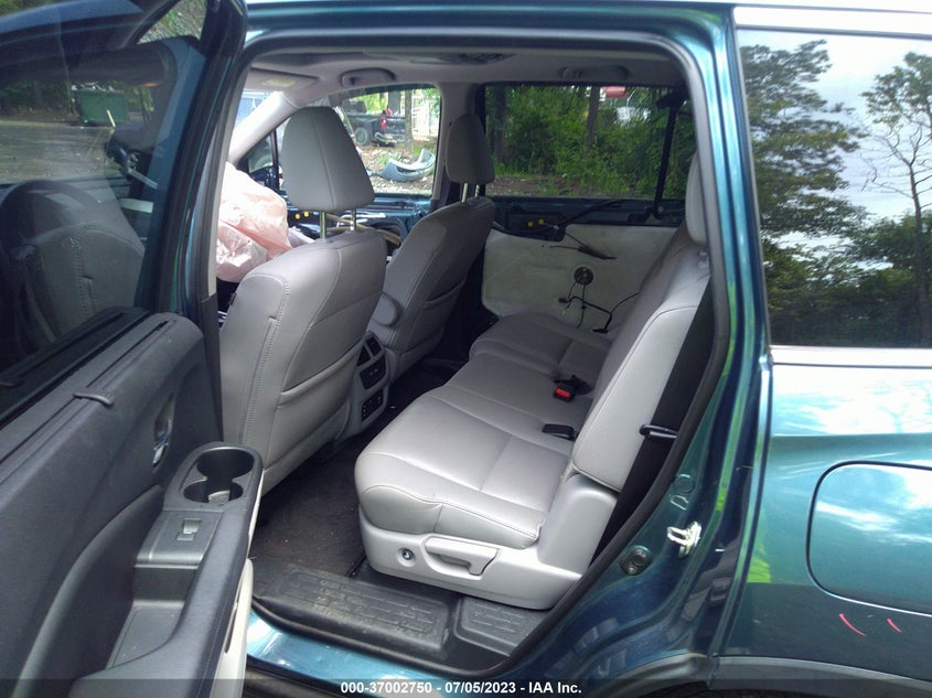 VIN 5FNYF5H95HB003202 2017 HONDA PILOT TOURING