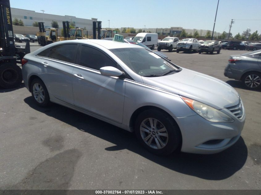 2013 HYUNDAI SONATA GLS PZEV - 5NPEB4AC5DH746551