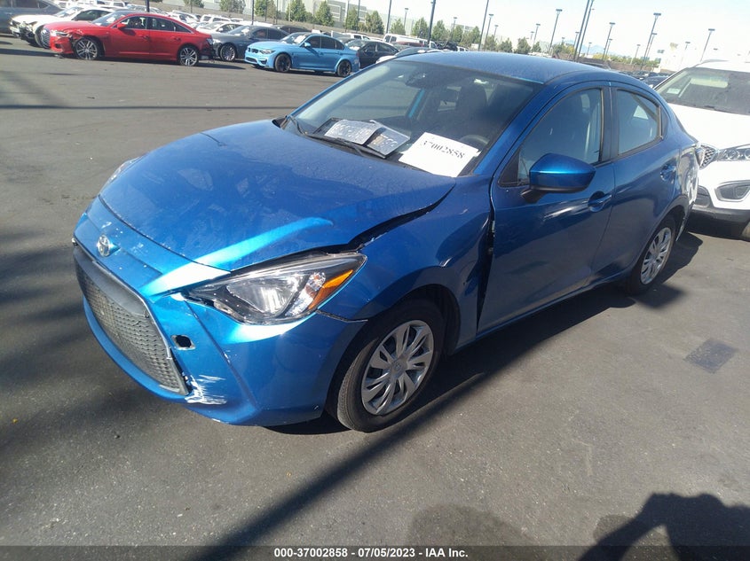 VIN 3MYDLBYVXKY517627 2019 TOYOTA YARIS SEDAN L/LE/XLE