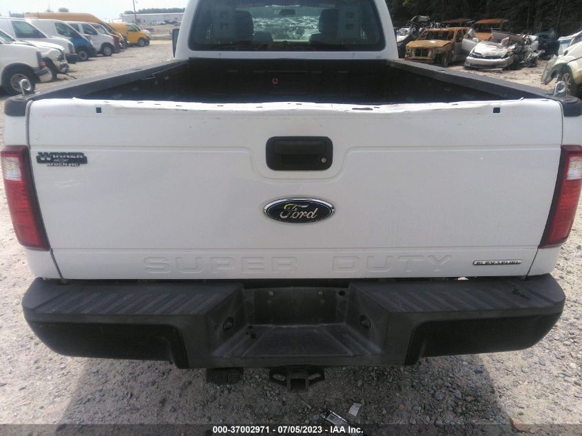 2015 FORD SUPER DUTY F-250 SRW XLT/XL/LARIAT - 1FT7X2A63FEA82696