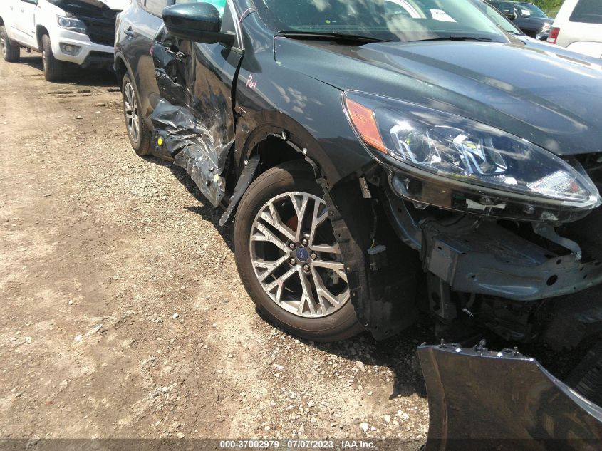 2022 FORD ESCAPE SEL - 1FMCU9H62NUB26757