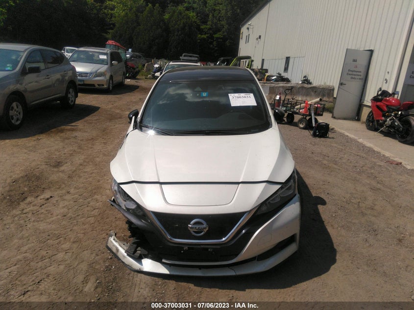 VIN 1N4BZ1CP9KC318414 2019 NISSAN LEAF SV PLUS