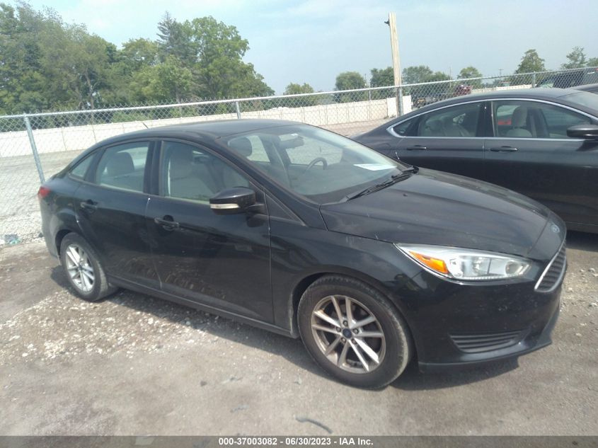 2015 FORD FOCUS SE - 1FADP3F26FL337017