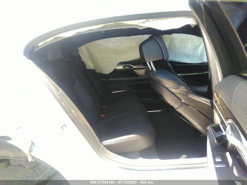 2022 BMW 7 SERIES 740I - WBA7T2C07NCH13965