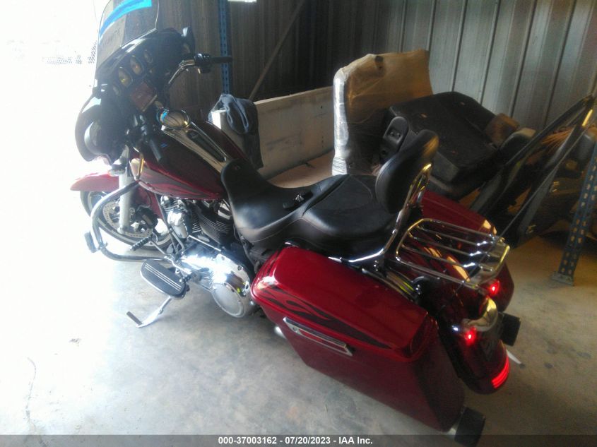 2017 HARLEY-DAVIDSON FLHXS STREET GLIDE SPECIAL - 1HD1KRC19HB665324