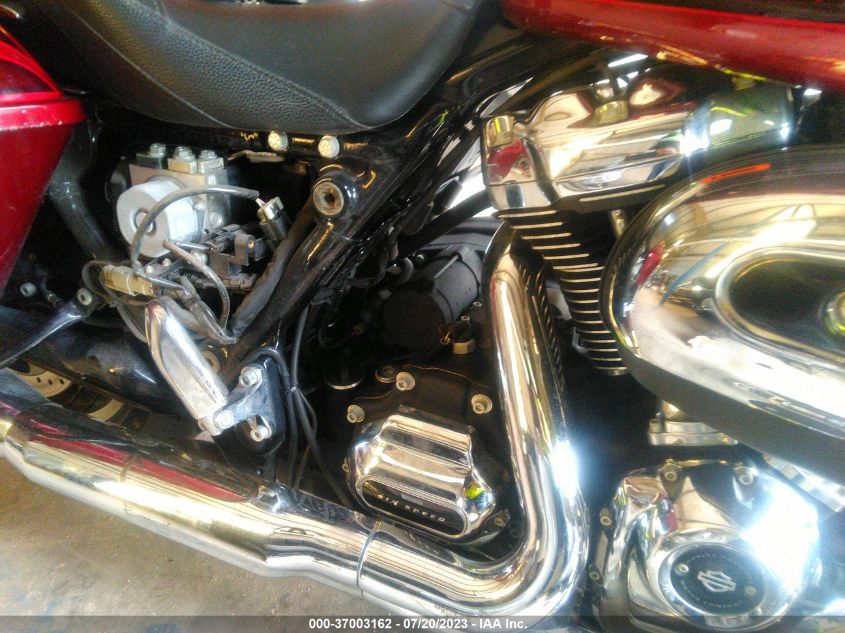 2017 HARLEY-DAVIDSON FLHXS STREET GLIDE SPECIAL - 1HD1KRC19HB665324