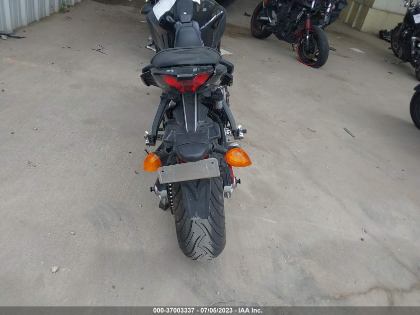 2016 YAMAHA FZ07 JYARM06E8GA005428