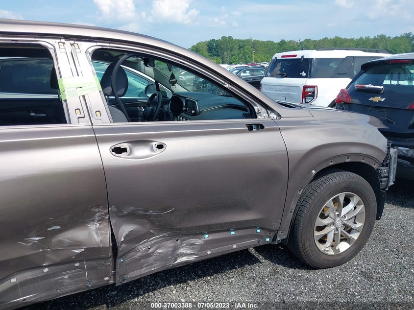 VIN 5NMS23AD6KH116361 2019 HYUNDAI SANTA FE SE