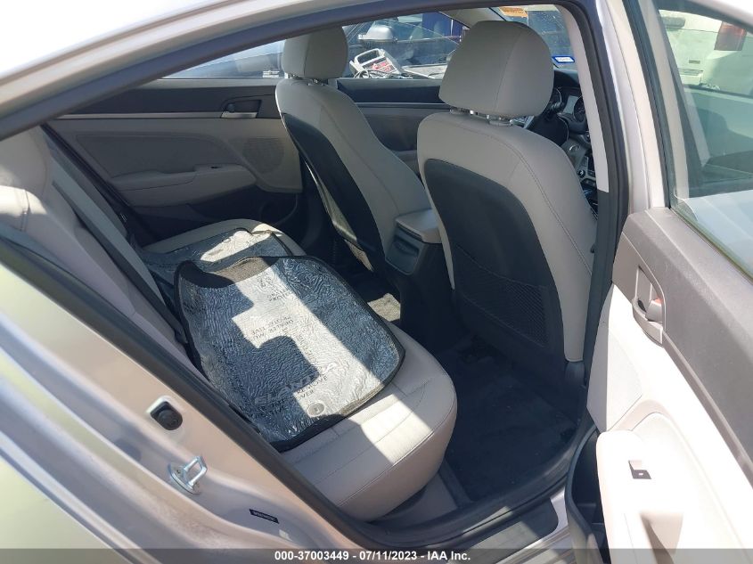 2017 HYUNDAI ELANTRA SE - 5NPD84LF0HH033693