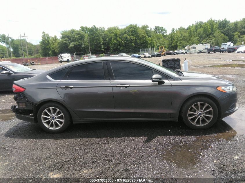 2017 FORD FUSION SE - 3FA6P0HD9HR136612