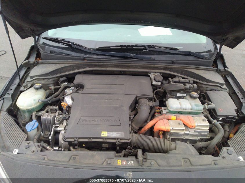 2018 HYUNDAI IONIQ PLUG-IN HYBRID - KMHC65LD7JU075629