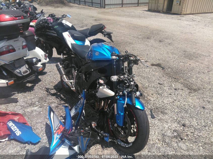 2009 SUZUKI GSX-R750 - JS1GR7LA092102069