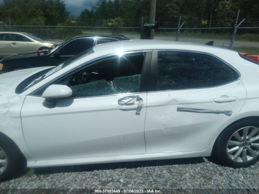2020 TOYOTA CAMRY LE - 4T1C11AK4LU968868