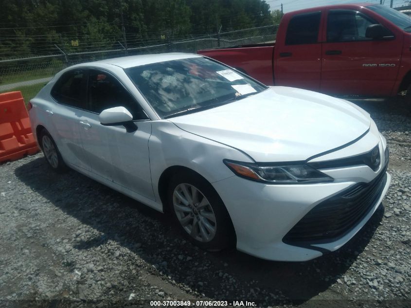 2020 TOYOTA CAMRY LE - 4T1C11AK4LU968868