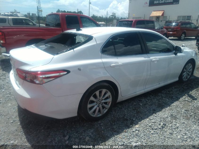 2020 TOYOTA CAMRY LE - 4T1C11AK4LU968868