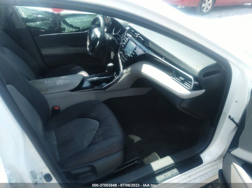 2020 TOYOTA CAMRY LE - 4T1C11AK4LU968868