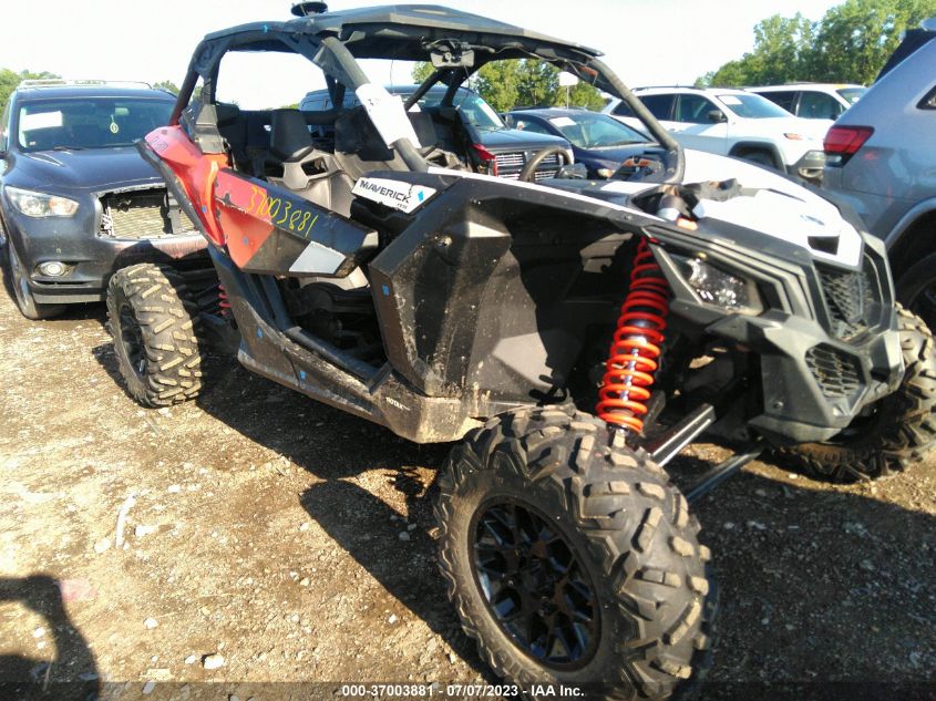 2020 CAN-AM MAVERICK X3 RS TURBO R - 3JBVJAW48LK000220