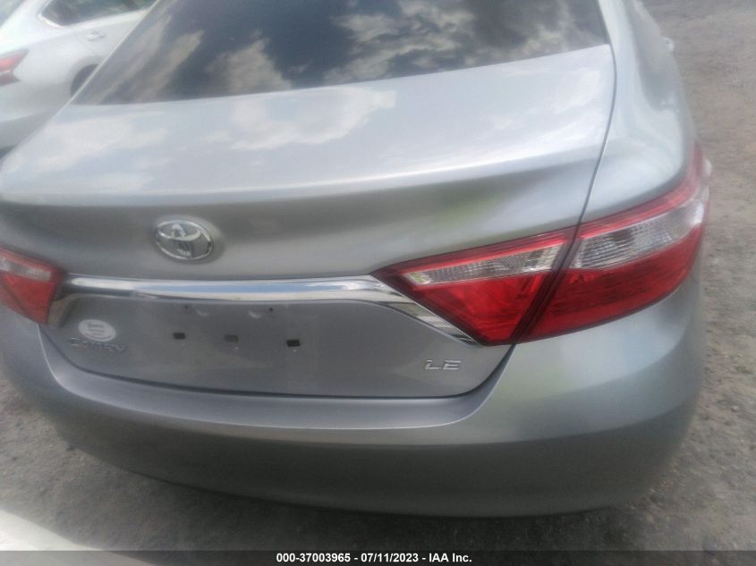 2015 TOYOTA CAMRY XLE/SE/LE/XSE - 4T1BF1FK4FU112643