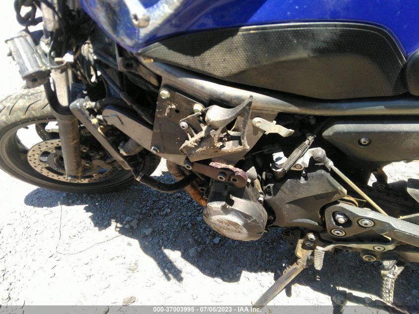 2009 YAMAHA FZ6 R - JYARJ18E99A001502