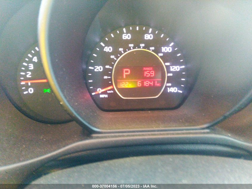 2014 KIA SOUL + - KNDJP3A59E7023903