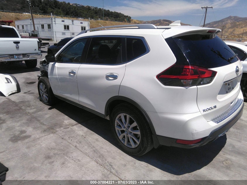 VIN KNMAT2MT7JP594221 2018 NISSAN ROGUE SV