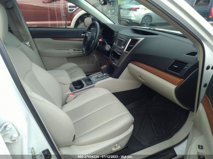 2013 SUBARU OUTBACK 2.5I LIMITED - 4S4BRCKC4D3221155