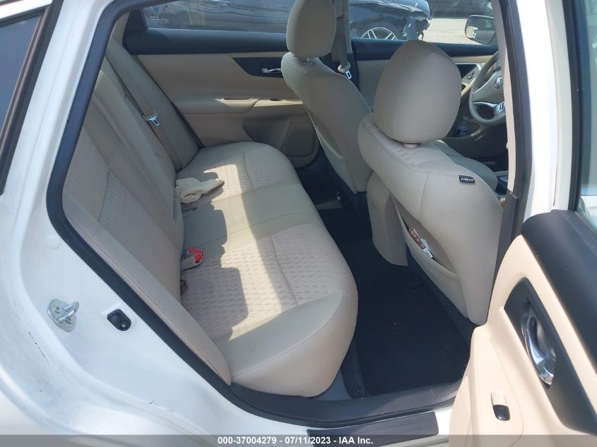2016 NISSAN ALTIMA 2.5/S/SV/SL/SR - 1N4AL3AP4GC240059