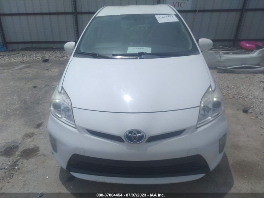2015 TOYOTA PRIUS FOUR - JTDKN3DU3F1957895