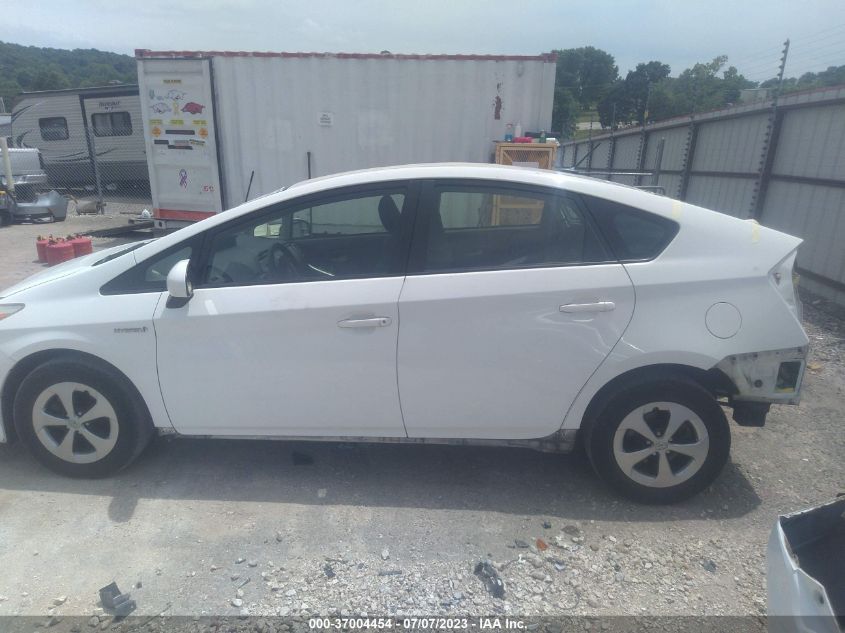 2015 TOYOTA PRIUS FOUR - JTDKN3DU3F1957895