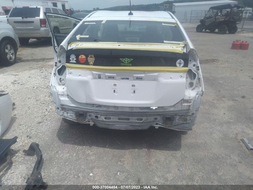 2015 TOYOTA PRIUS FOUR - JTDKN3DU3F1957895