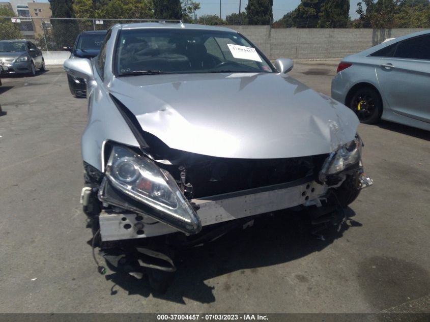 2015 LEXUS IS 250C JTHFF2C28F2532335